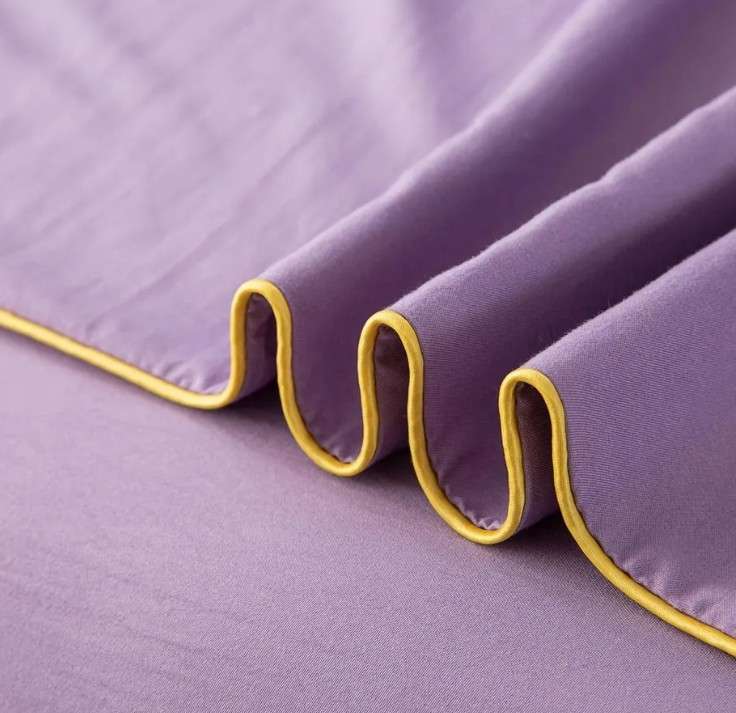 Vienkrāsains Gultas veļas komplekts ar uzrakstu (Cotton World) 200x220