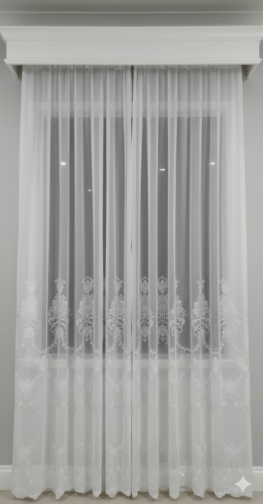 4002--Dienas aizkaru audums Bamboo (balta krāsa) ar izšuvumu (sudraba krāsa)