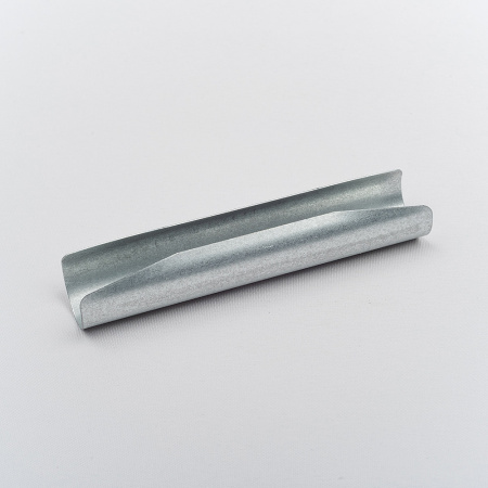 Sujungimas-metalinis-karnizo-vamzdžiui-ELEGANC-TWISTER.
